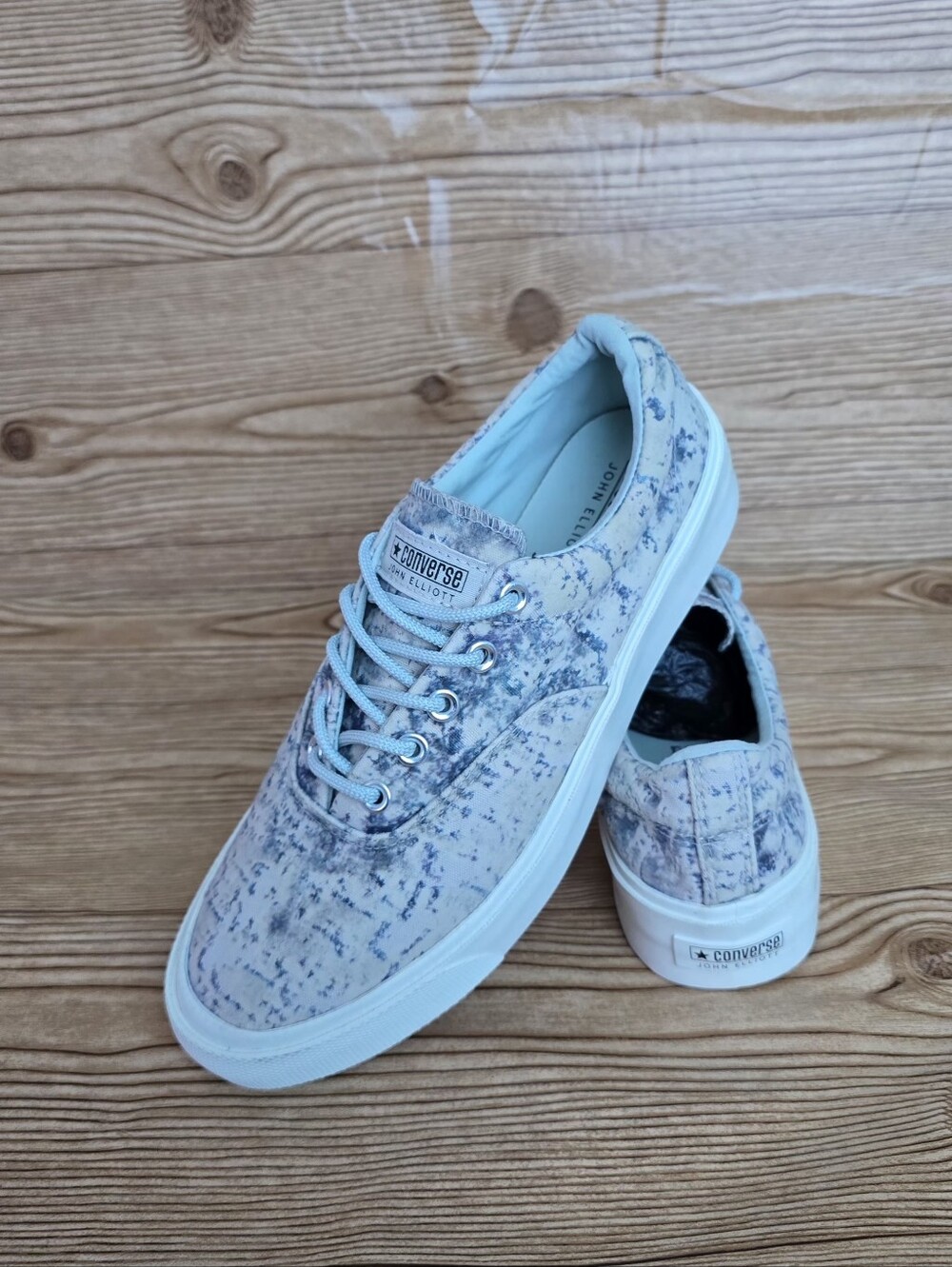 Converse Grip John Elliott